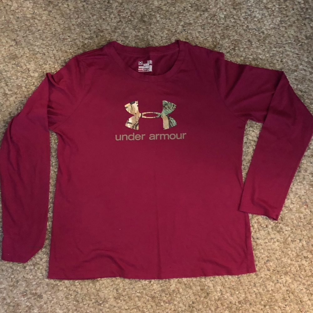 Under Armour XL long sleeve t-shirt